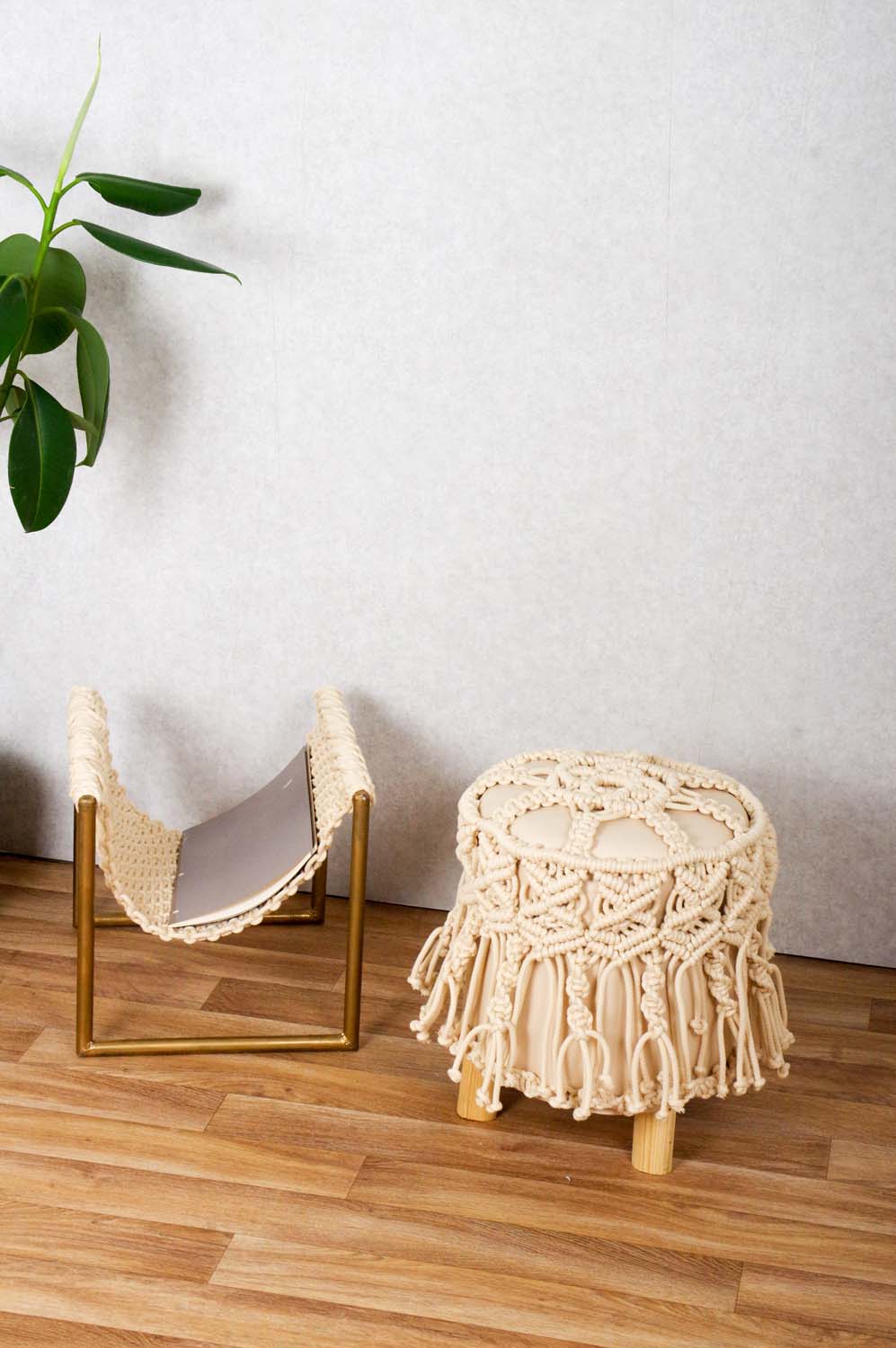 MACRAME TOP STOOL