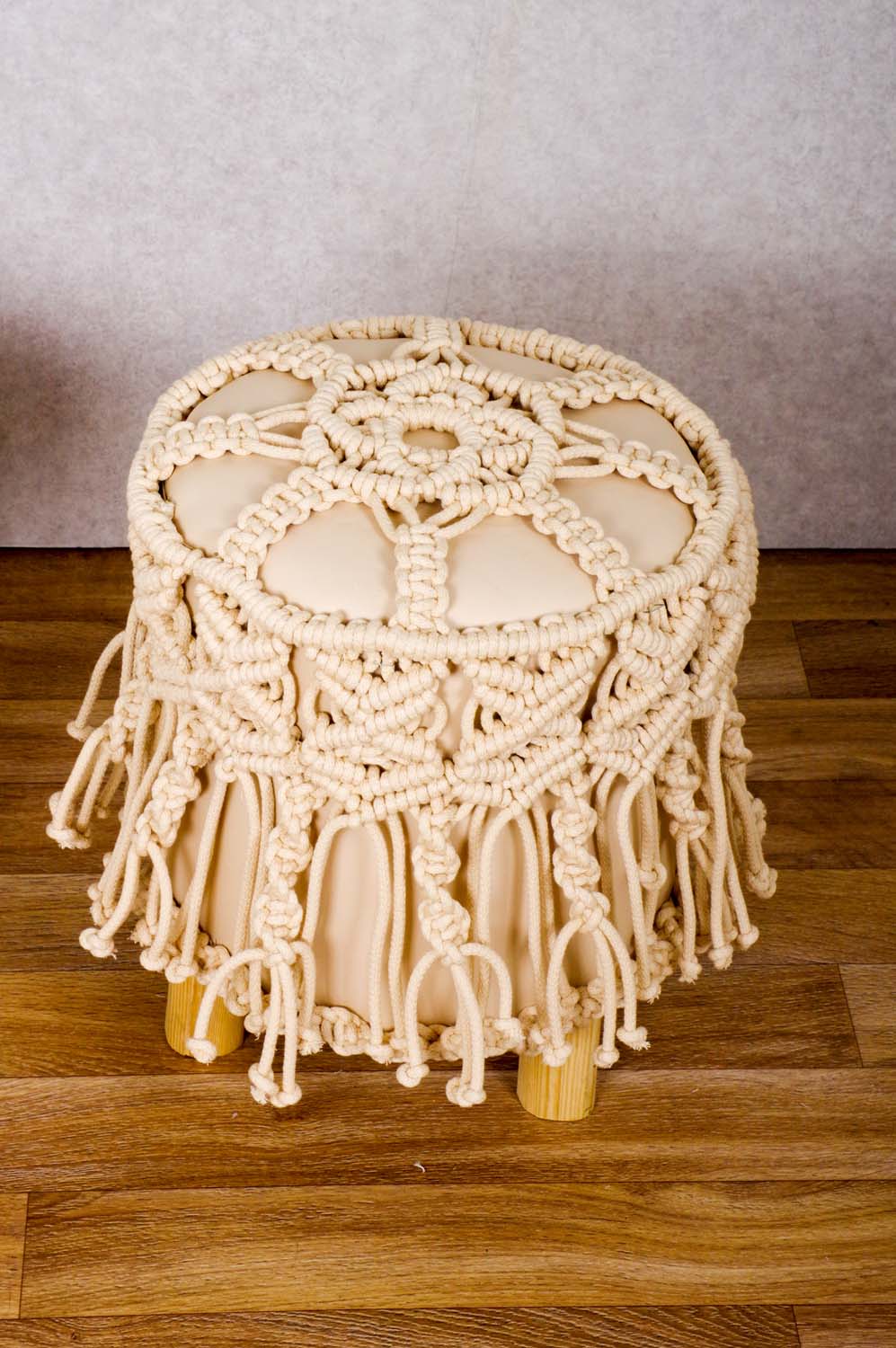 MACRAME TOP STOOL