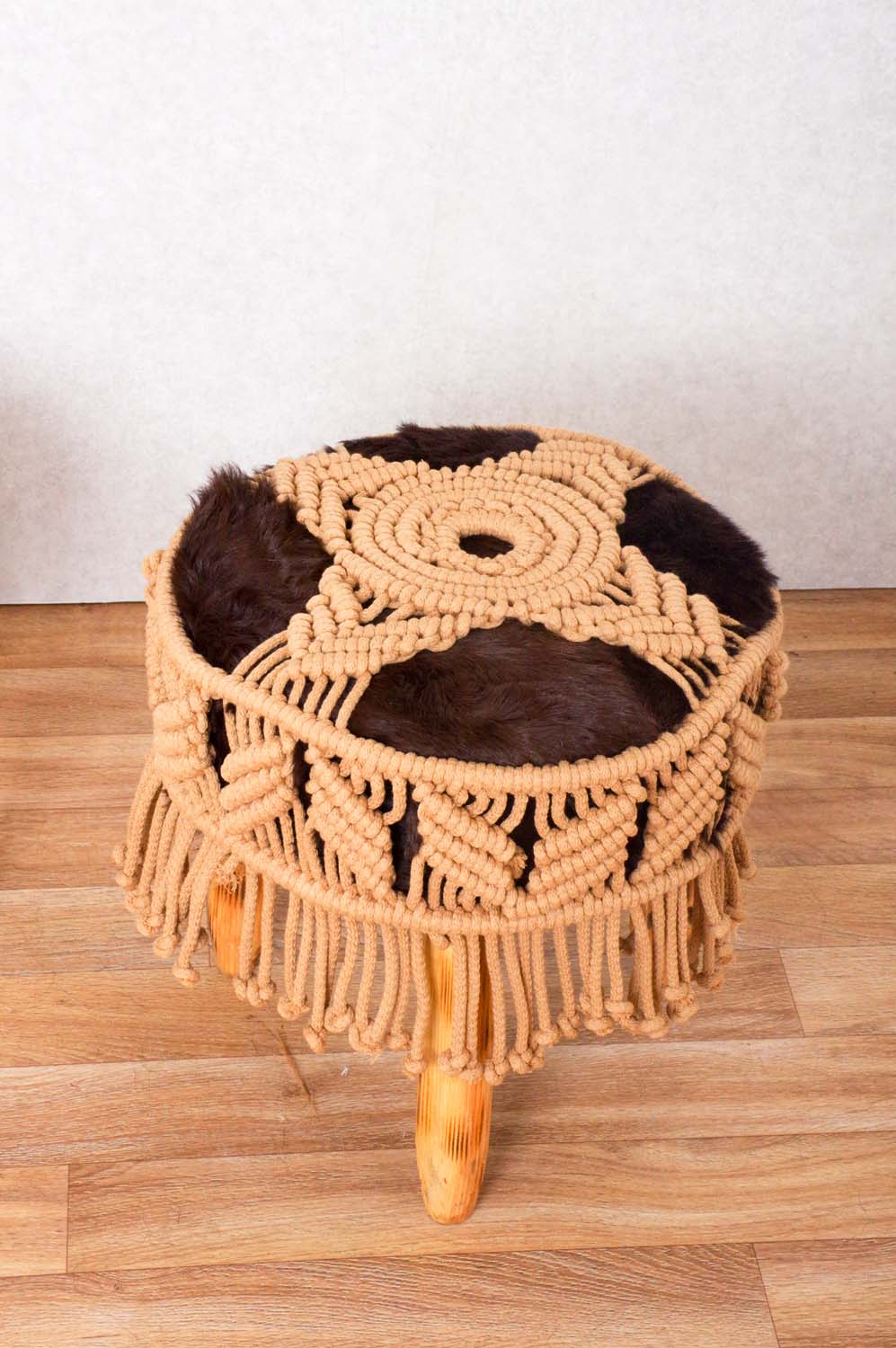 MACRAME TOP STOOL